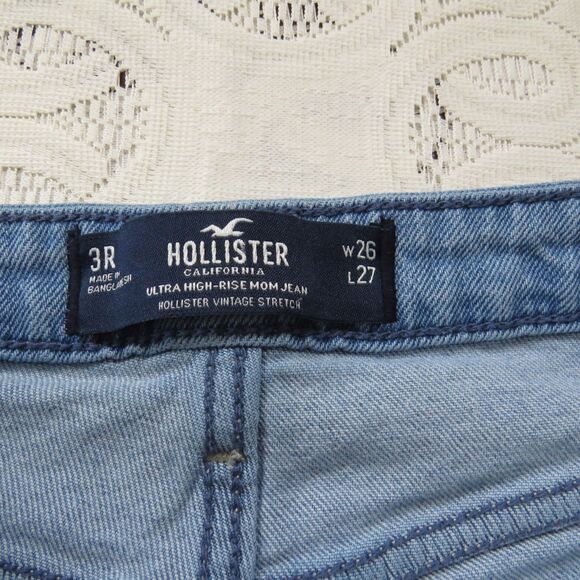 Hollister Ultra High Rise Mom Bandana Patched Jeans  3R(27) Light Wash - Picture 5 of 11